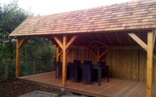 18’’ No2 shingles
Buiten terras in Goes. De doe het zelver heeft met onze uitleg de shingles zelf geplaats.